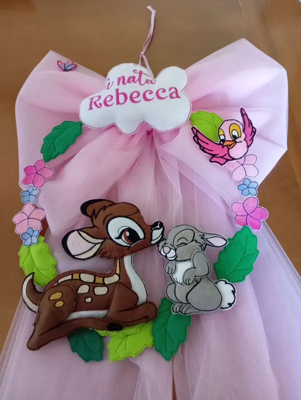 Fiocco nascita in tulle rosa con decori in feltro